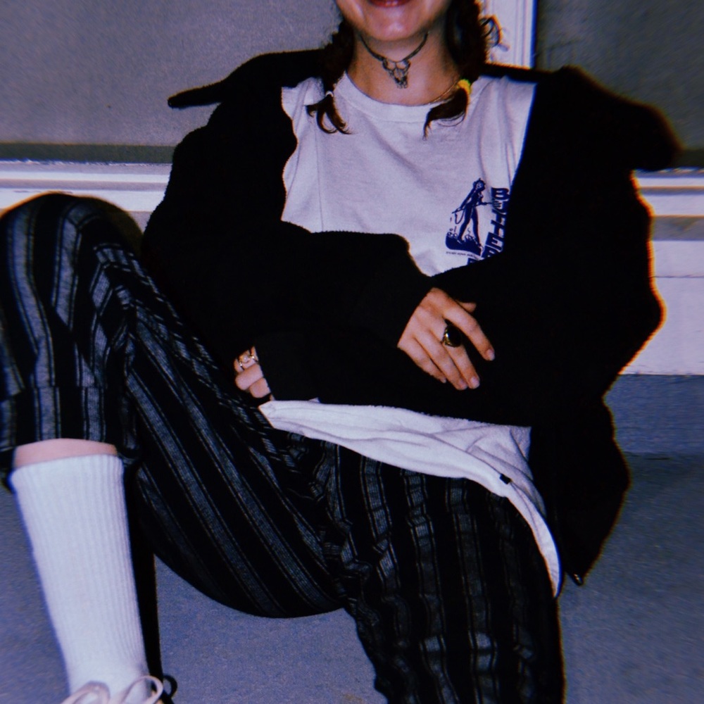 Meet your Posher, Claireclaire